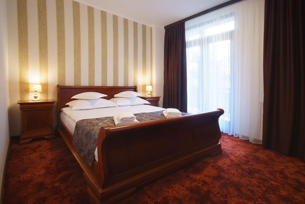 Hotel Moldavia Slănic-Moldova Eksteriør billede