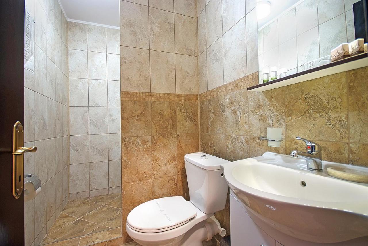 Hotel Moldavia Slănic-Moldova Eksteriør billede
