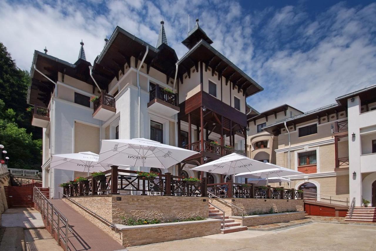 Hotel Moldavia Slănic-Moldova Eksteriør billede