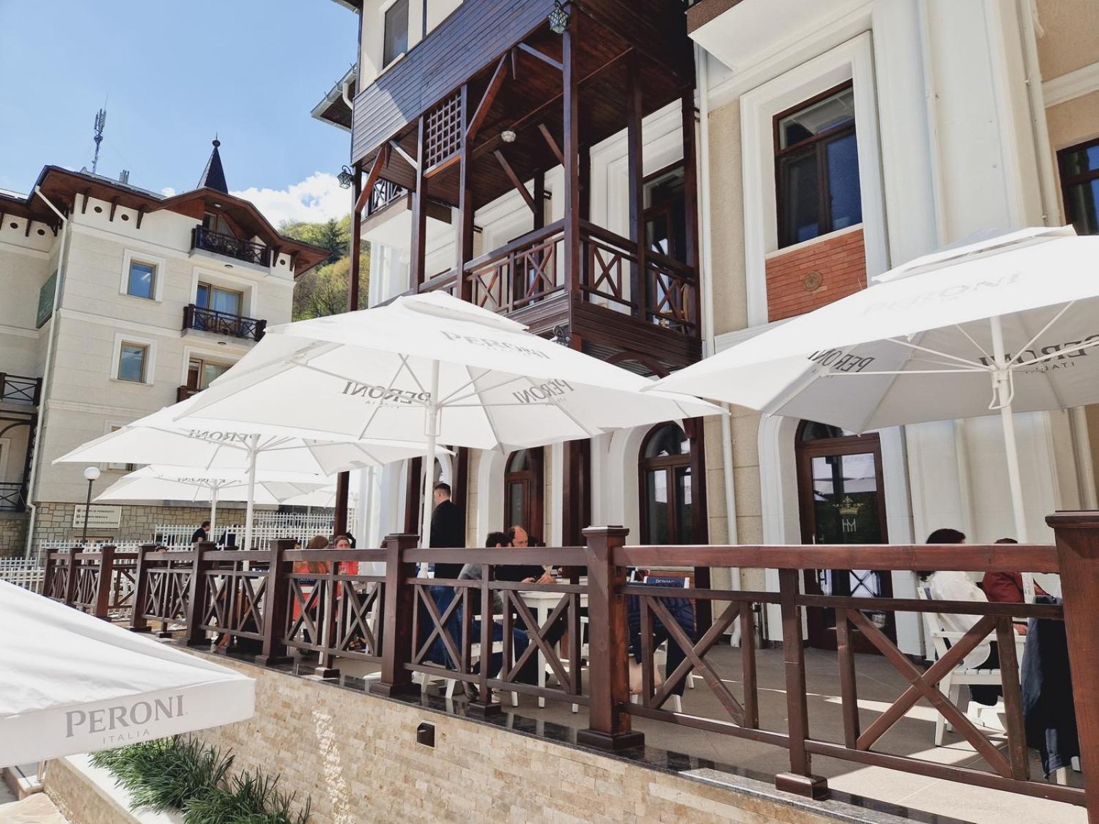 Hotel Moldavia Slănic-Moldova Eksteriør billede