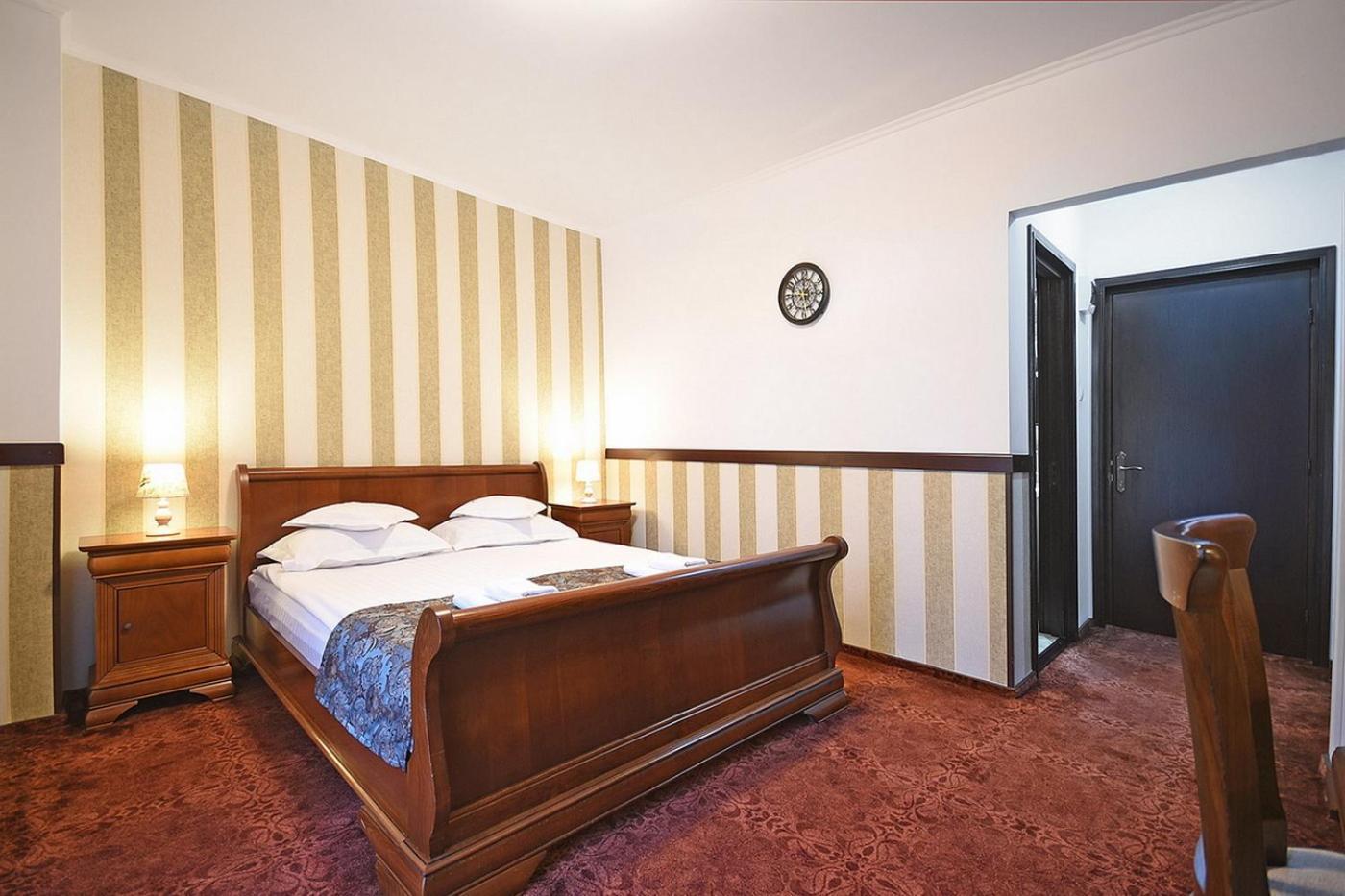 Hotel Moldavia Slănic-Moldova Eksteriør billede